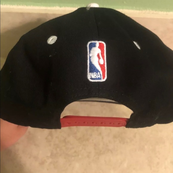 Miami Heat Adidas Snapback Hat - Picture 3 of 3